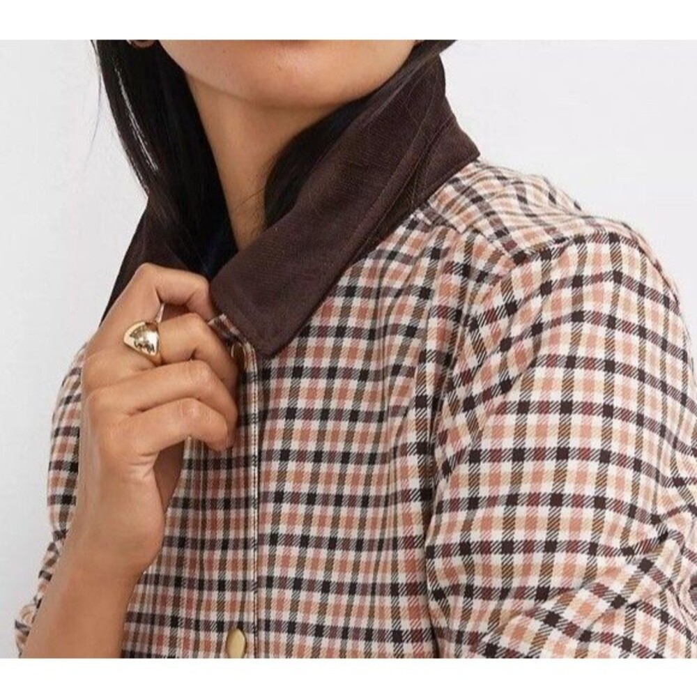 LOFT Tan Plaid Collar Jacket with Brown Trim - Picture 4 of 16